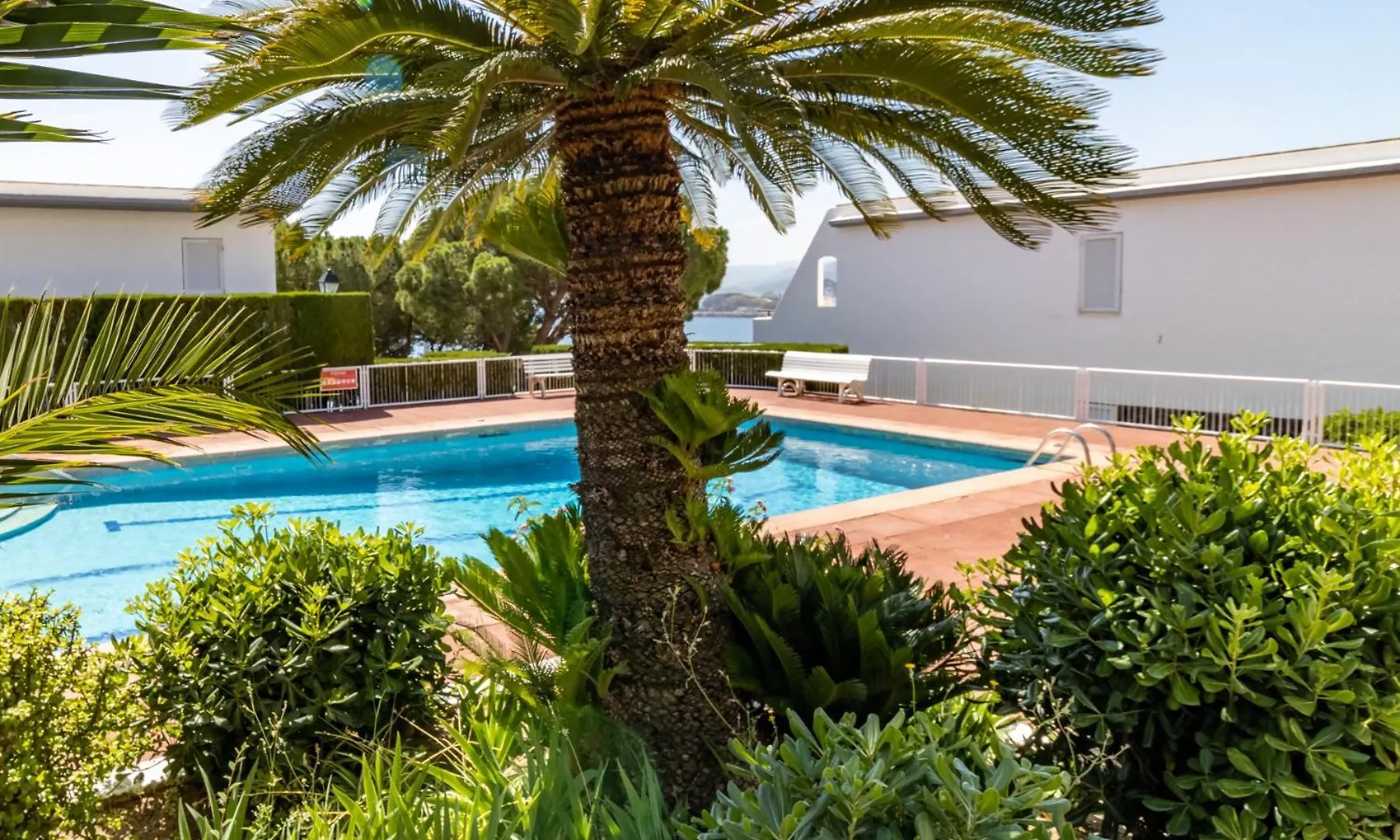 Holiday home Grifeu 151 Casa Adosada Con Piscina Comunitaria Llanca